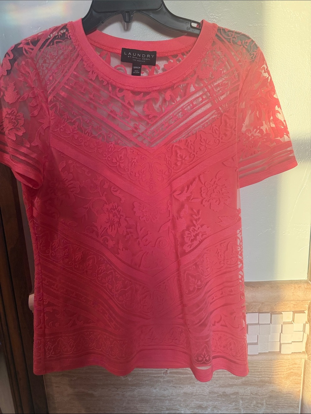 Laundry By Shelli Segal Coral Pink Floral Lace Short Sleeve Top